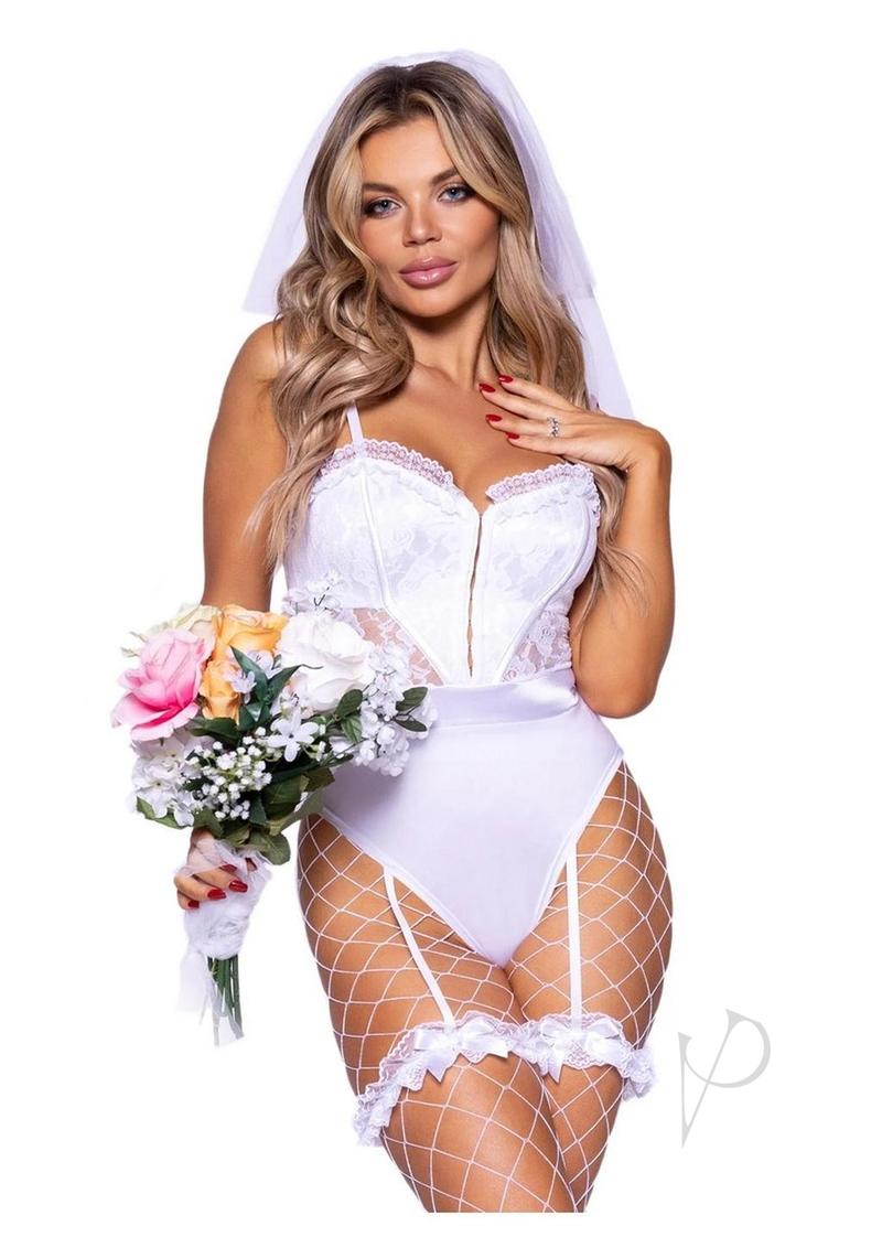 Leg Avenue Bridal Babe Lace Garter Bodysuit, Bow And Train Bustle, and Bridal Veil (3 Piece) - XSmall - White