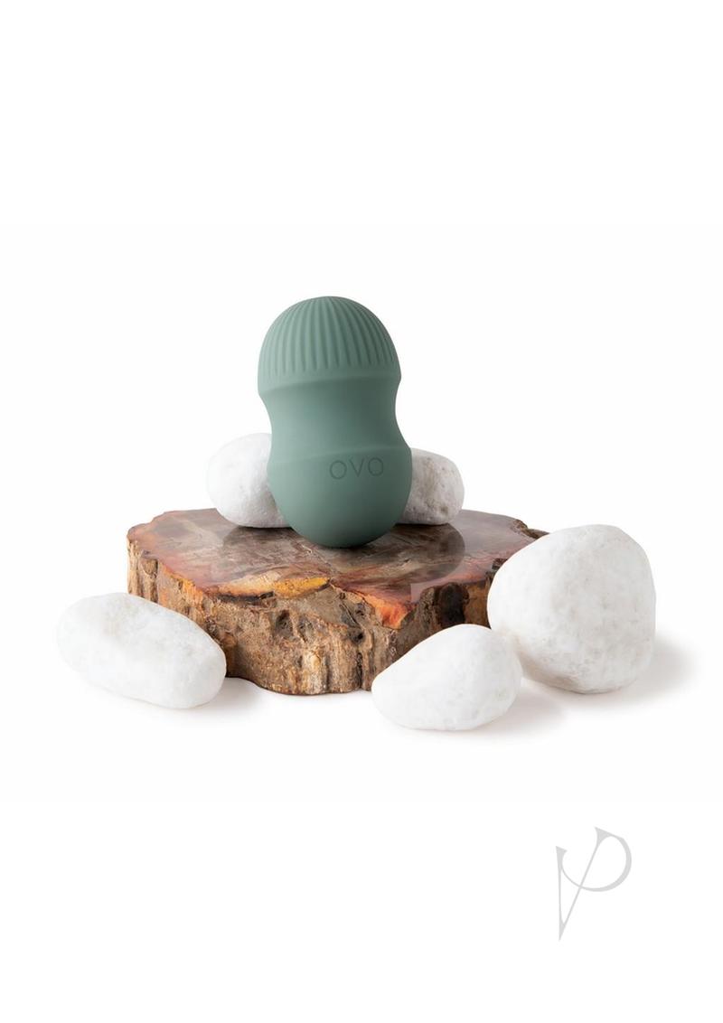 Ovo Earth Mojave Mini Rechargeable Silicone Vibrator - Green